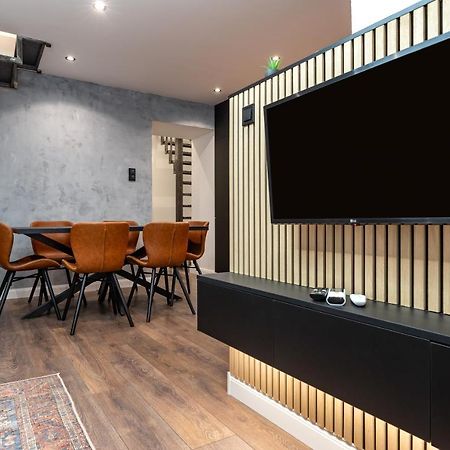 Downtown Luxury By Stlcz With 2 Bathrooms Budapest Exterior photo