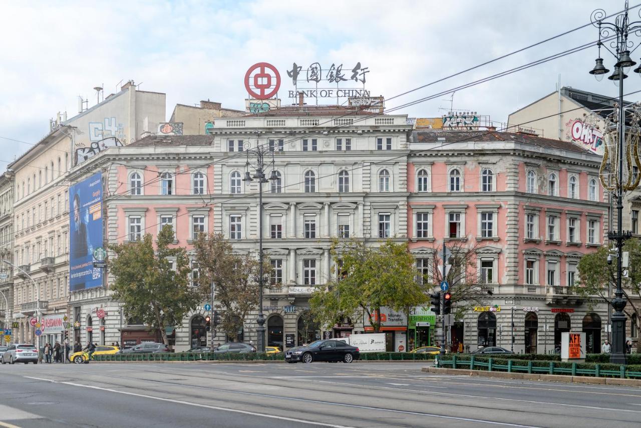 Downtown Luxury By Stlcz With 2 Bathrooms Budapest Exterior photo