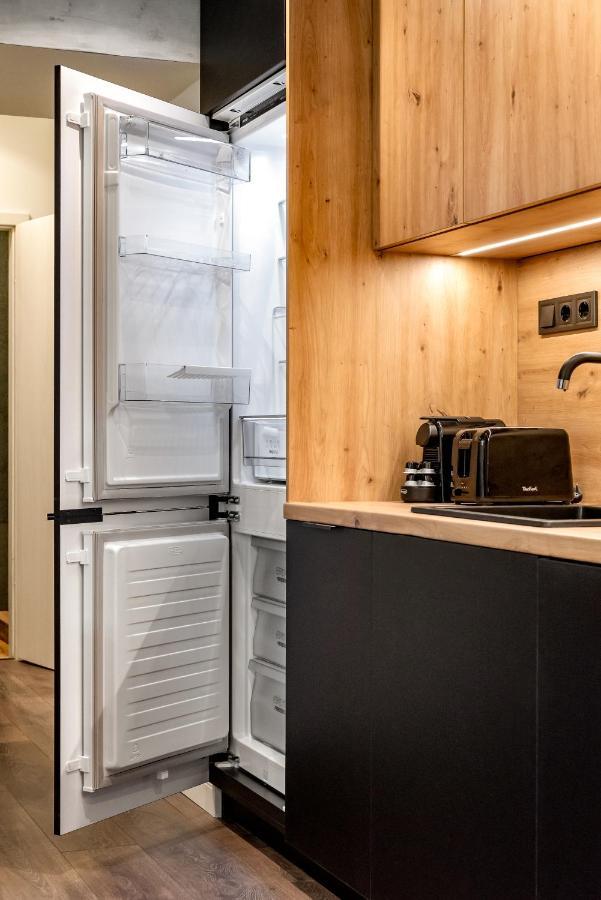Downtown Luxury By Stlcz With 2 Bathrooms Budapest Exterior photo
